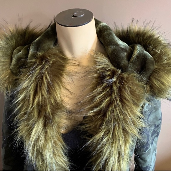 Super cozy faux fur camo jacket - Picture 5 of 9